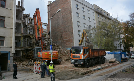 Demolice a likvidace budovy soudu v Brně - 02
